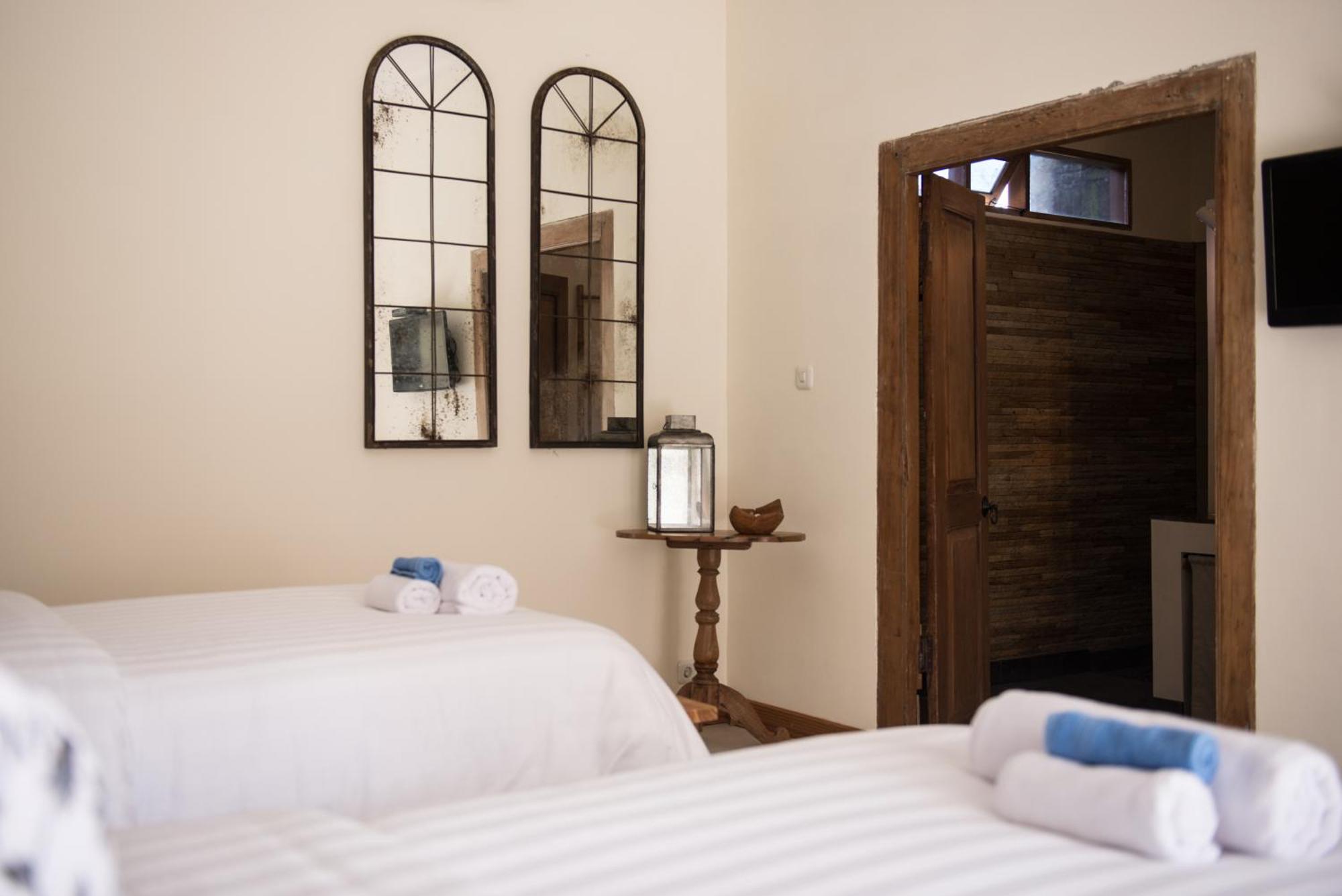 Hotel Blue Garden Yogyakarta Bangunjiwo Exterior foto