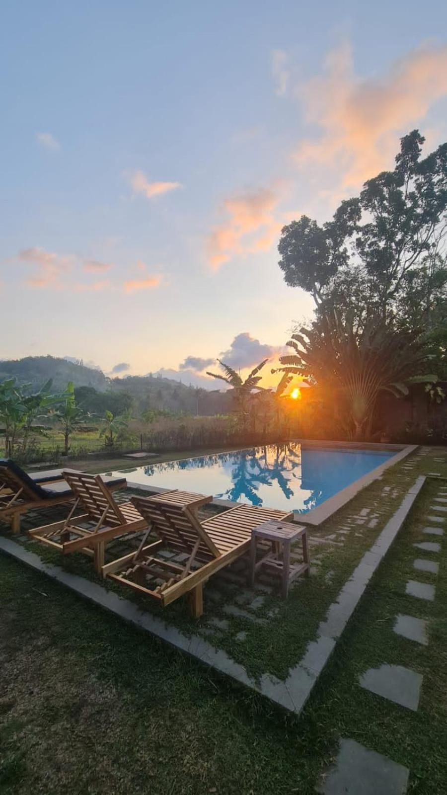 Hotel Blue Garden Yogyakarta Bangunjiwo Exterior foto