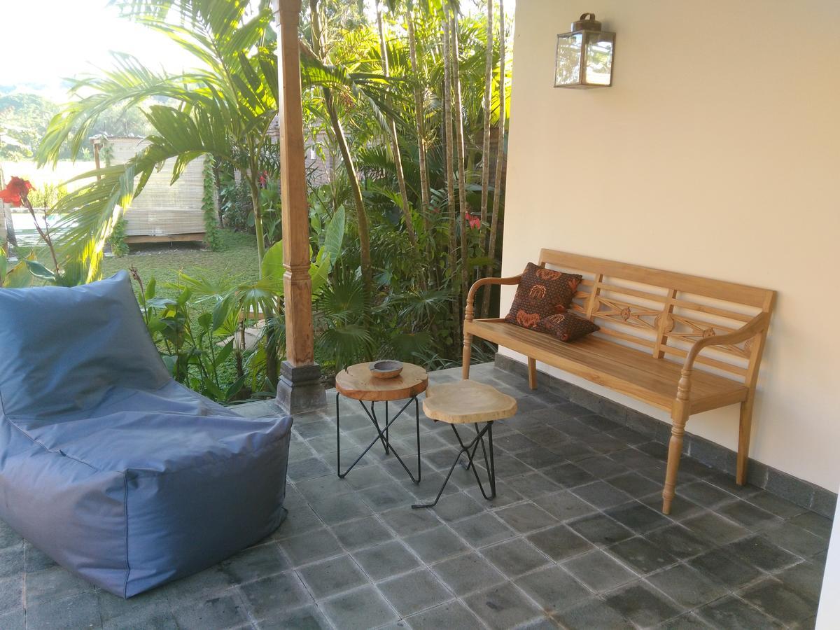 Hotel Blue Garden Yogyakarta Bangunjiwo Exterior foto